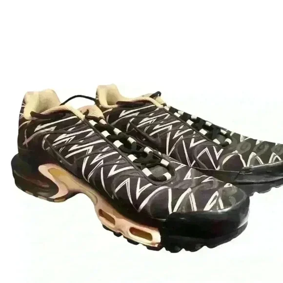 Nike Air Max Plus Tn ‘Black Shark’ sneaker sz 12 - Picture 4 of 8